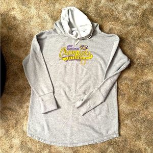 LSU 2019 Champions tunic style sweatshirt with cowl neck - XL